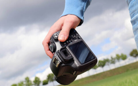 在短时间内制作高质量的教学视频可能具有一定的挑战性，但以下是一些具体的建议，可以帮助你提高效率和制作质量：