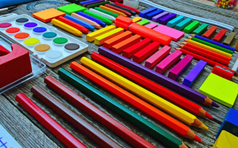 给我一些具体的建议，以帮助我在短时间内制作出高质量的教学视频