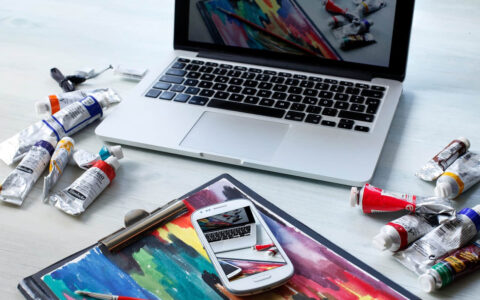 直接用手机录课行不行？应该选择什么样的手机，参数有哪些？推荐型号