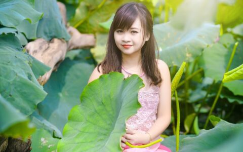 为了避免太唐突，如何确保更新后的内容不会与原有课程结构冲突？