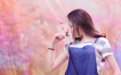 如何处理两个机位之间的音频差异、防止音视频不同步造成尴尬