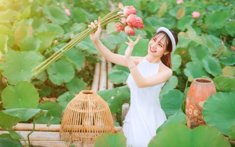 Kimi在请求更多信息时，会如何确保不冒犯到用户？（智能规避任何可能的法律风险）