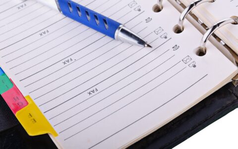 其实写课程大纲，和写一个文章框架是一样的思路：快速构思文章框架