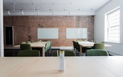 很多时候，好的标题就能把课程卖掉，那些让人一看就心动，忍不住想掏钱的课程标题，都是怎么写的呢？本人将为你揭密