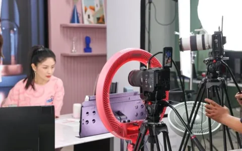 电脑直播用的摄像头和录制视频的摄像头，有哪些区别？应该如何选择（常用的型号，推荐的理由，实际案例）