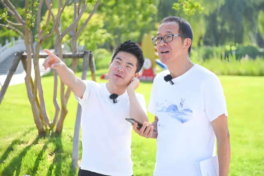 东方甑选的商业模式是什么？它有什么不同？除了董宇辉，还有哪些主播，各自有哪些特色？