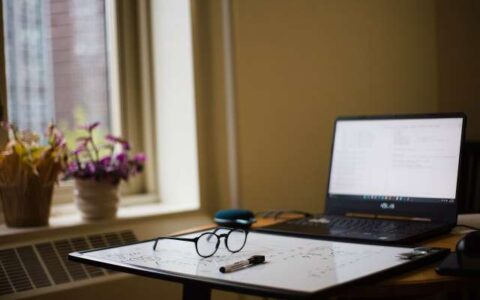 Final Cut Pro X 中有哪些高级剪辑技巧可以提升视频质量？