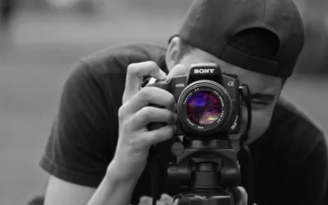 闪剪，和其它数字人制作软件相比，有哪些独特的功能，让用户爱不释手