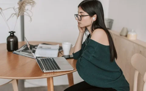 如何利用闪剪和剪映制作出高质量的视频？这是每一位知识博主的基本功