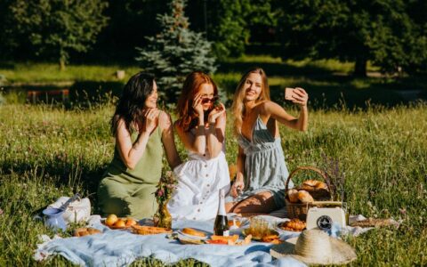 不知道用哪些图片没关系：推荐一些适合用作教师 PPT 封面的风景照