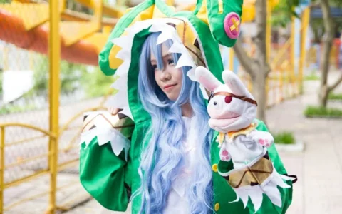 使用动画片的方式，来制作长的教学视频，有哪些优势？有哪些缺点？