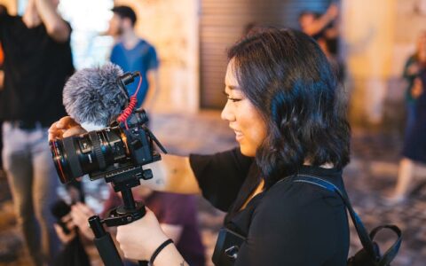 中国AI大模型暗战：Kimi、DeepSeek、通义千问，谁才是真正的国产之光？