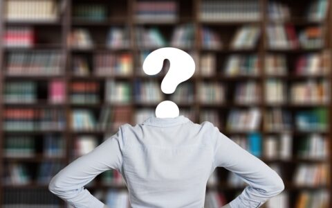 如何在obs中使用srt字幕文件？在obs中使用srt字幕文件时遇到乱码该怎么解决？