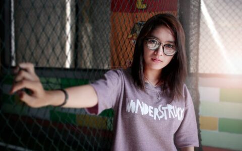 知乎盐选和知乎是什么关系？我如何才能成为盐选的创作者，有什么要求？它的作者是如何赚钱的？