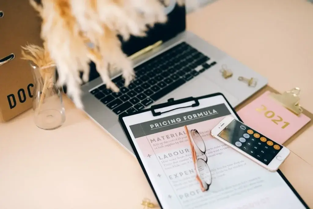 2024最新版：爆款标题生成指南（附50个直接套用案例）