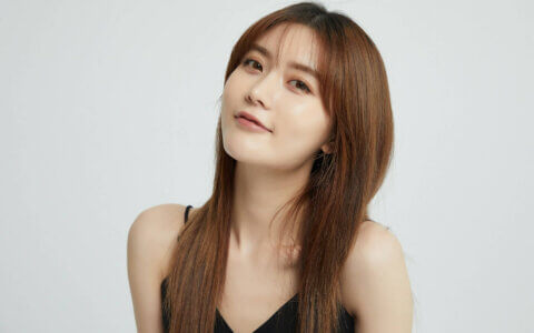 逆袭攻略：月薪3k的打工人如何靠这招反差剪辑法，变身月入3w的斜杠青年