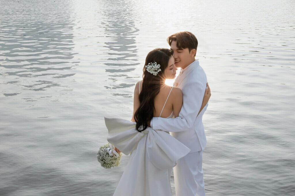 我靠 AI 智能体卖课，收入暴涨的秘密全公开