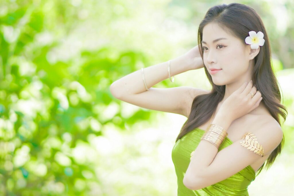 【痛点直击】还在为剪课熬到凌晨？3个“懒人剪辑法”，让你的录课效率提升300%！