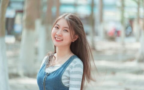 【案例拆解】从0到1打造一门“自动成交”课：我是如何把20年的经验，压缩成10节精华，实现睡后收入的？（上）