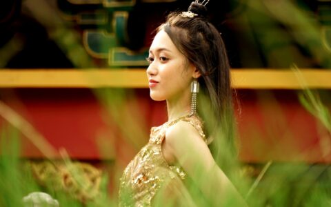 【心理博弈】【上篇】为什么你的课没人买？因为你太“实在”了！揭秘知识付费的“包装术”，让你的课程看起来值10倍价钱